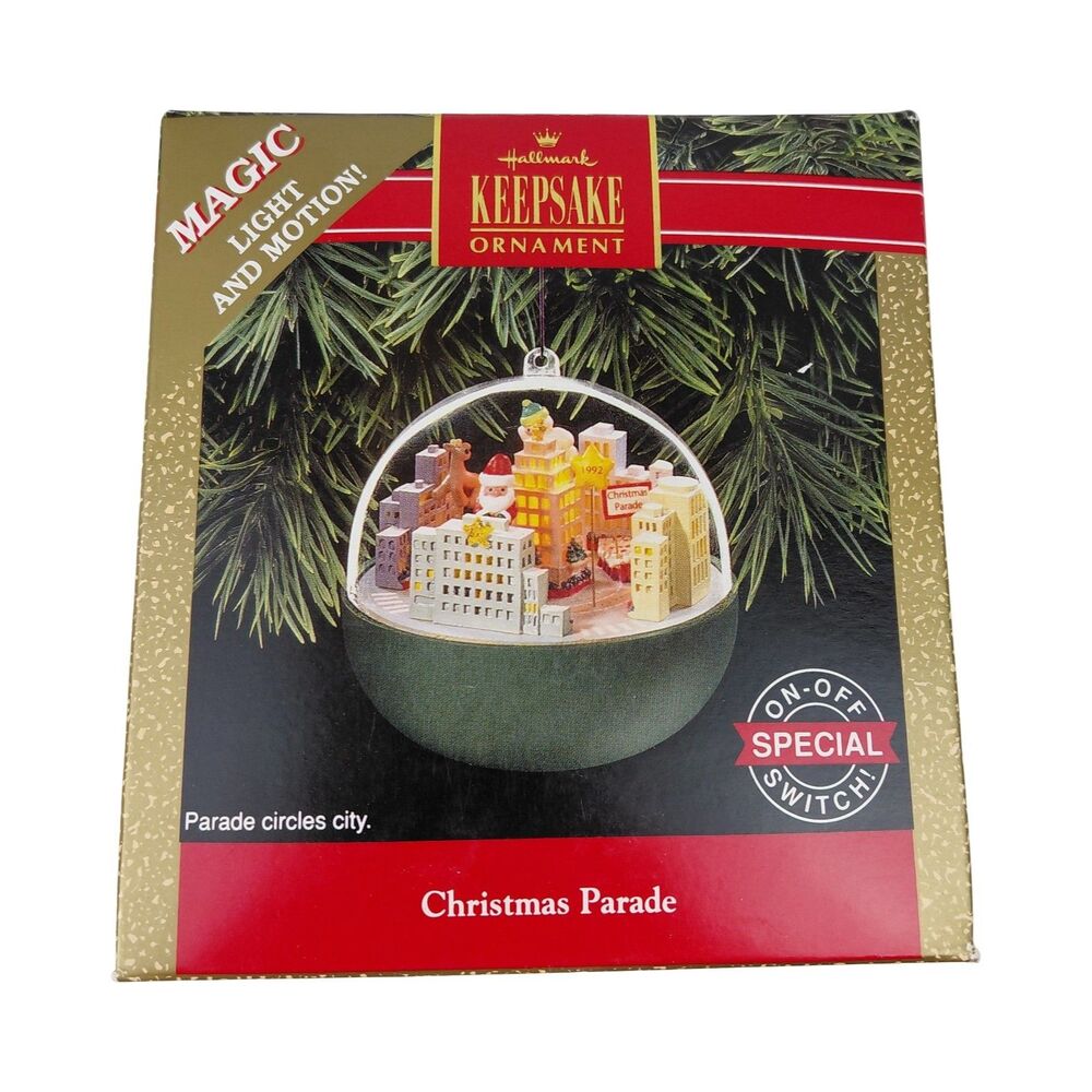 Hallmark Keepsake Ornament Christmas Parade 1992 Magic Motion & Light